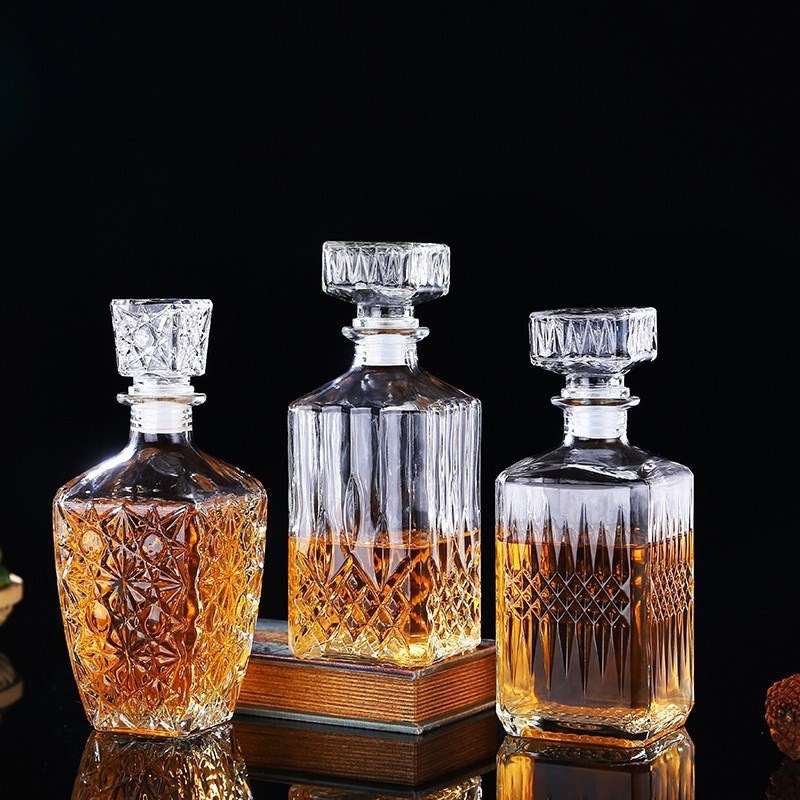 Decanter per liquore in vetro  - Decanter Globe Set recensione e prezzo